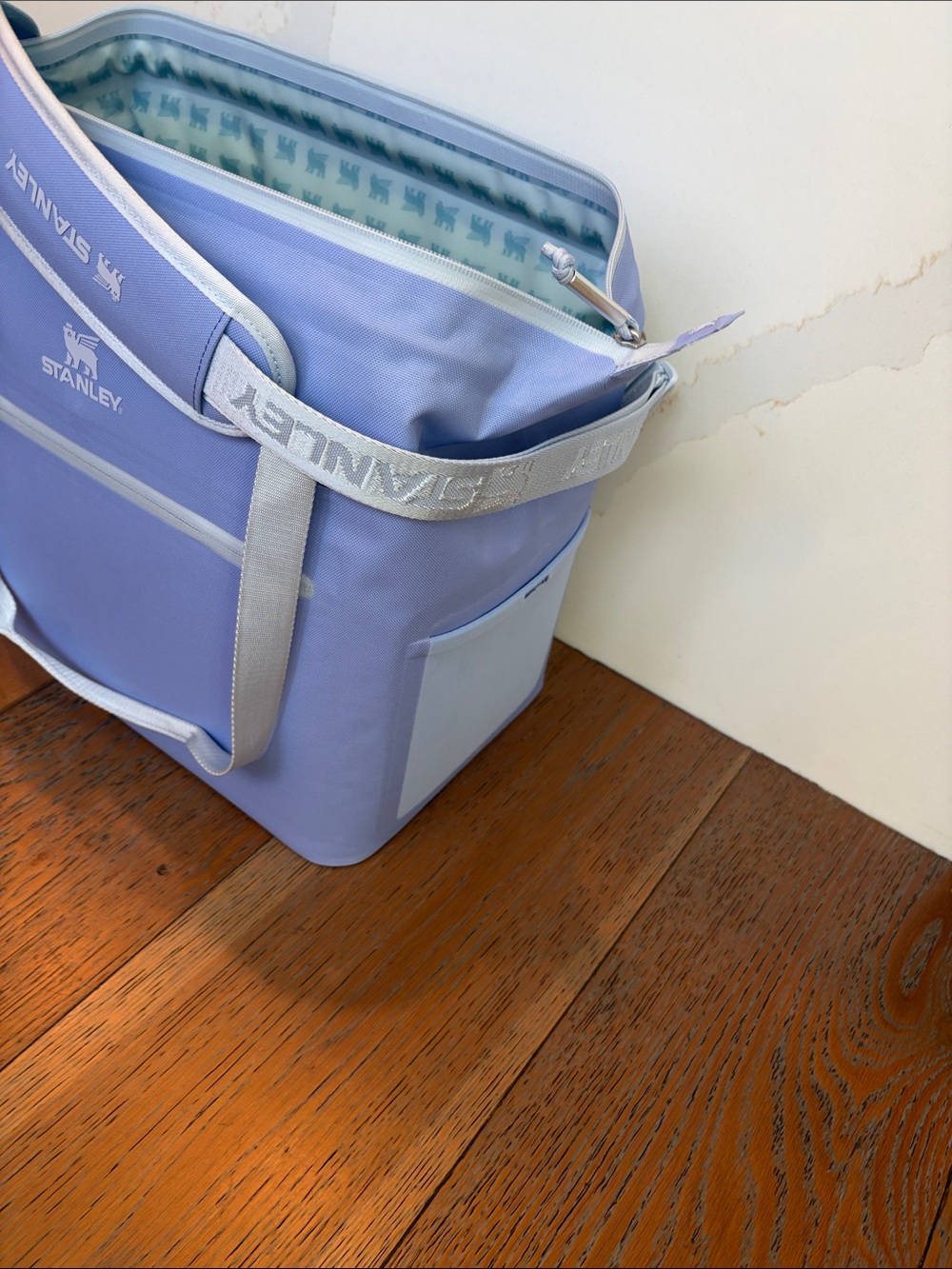 NWT Stanley Julienne Max 20QT Soft Cooler Shoulder Bag - (Hydrangea)Lavender - Picture 11 of 16